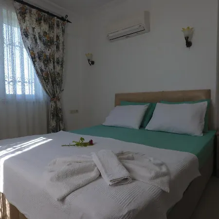 Apartman Lale *