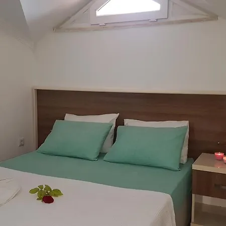 Lale Apartman