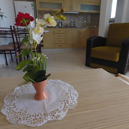 Lale Apartamento