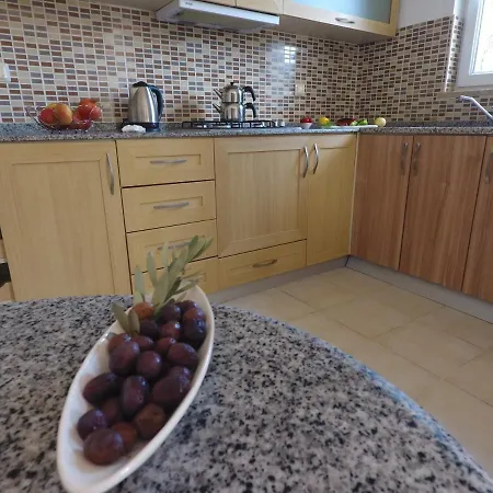 Lale Apartman *